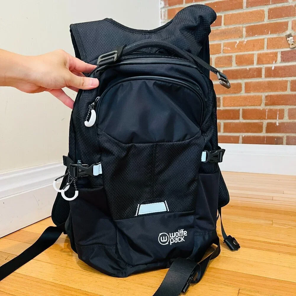Wolffepack Summit Backpack 16 + 2L NEW WITHOUT TAGS